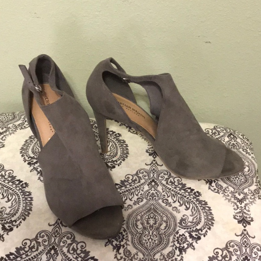 Christian Siriano shoes
